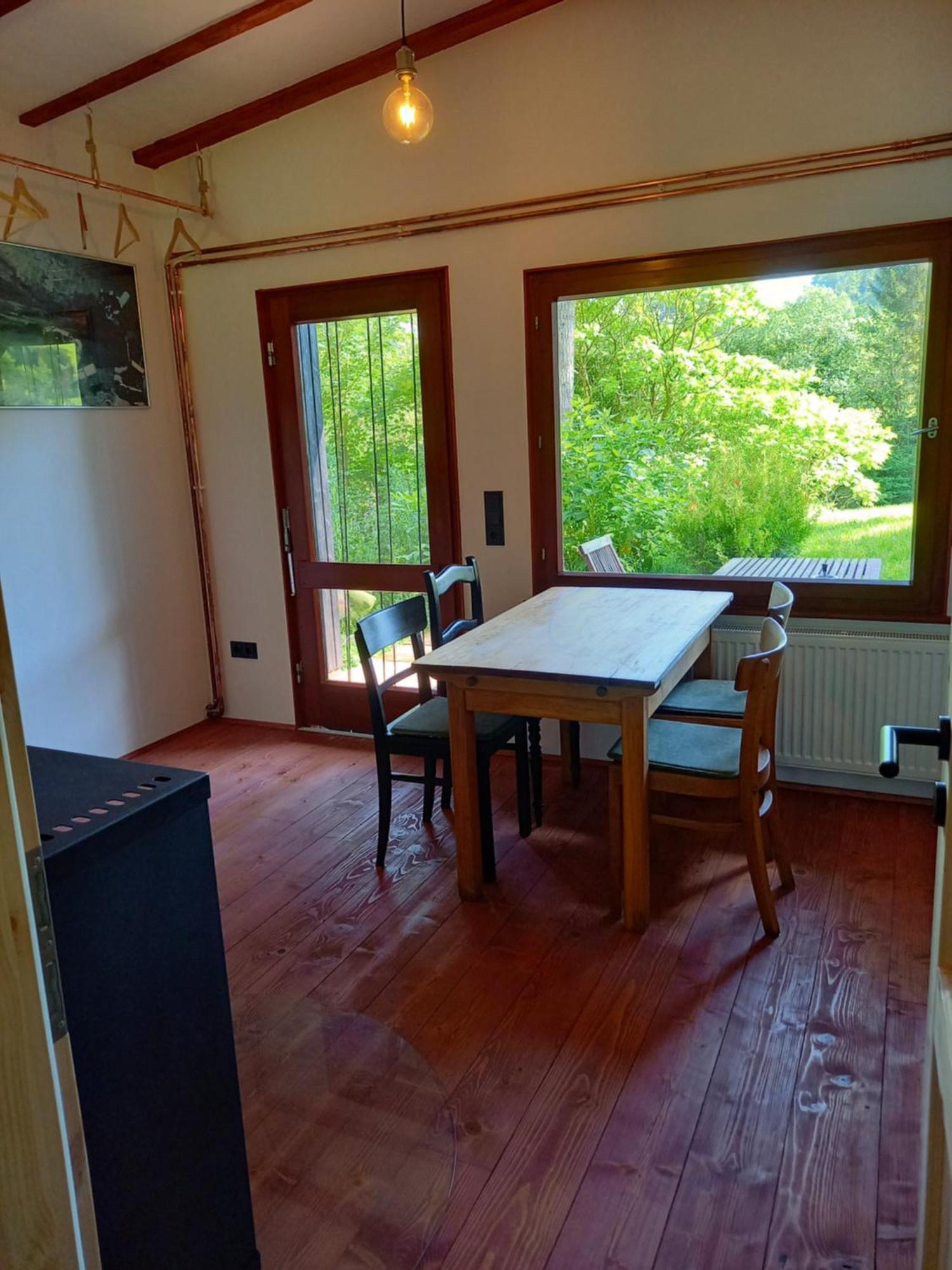 Explorer'S Lodge & Camping Helminghausen Екстериор снимка