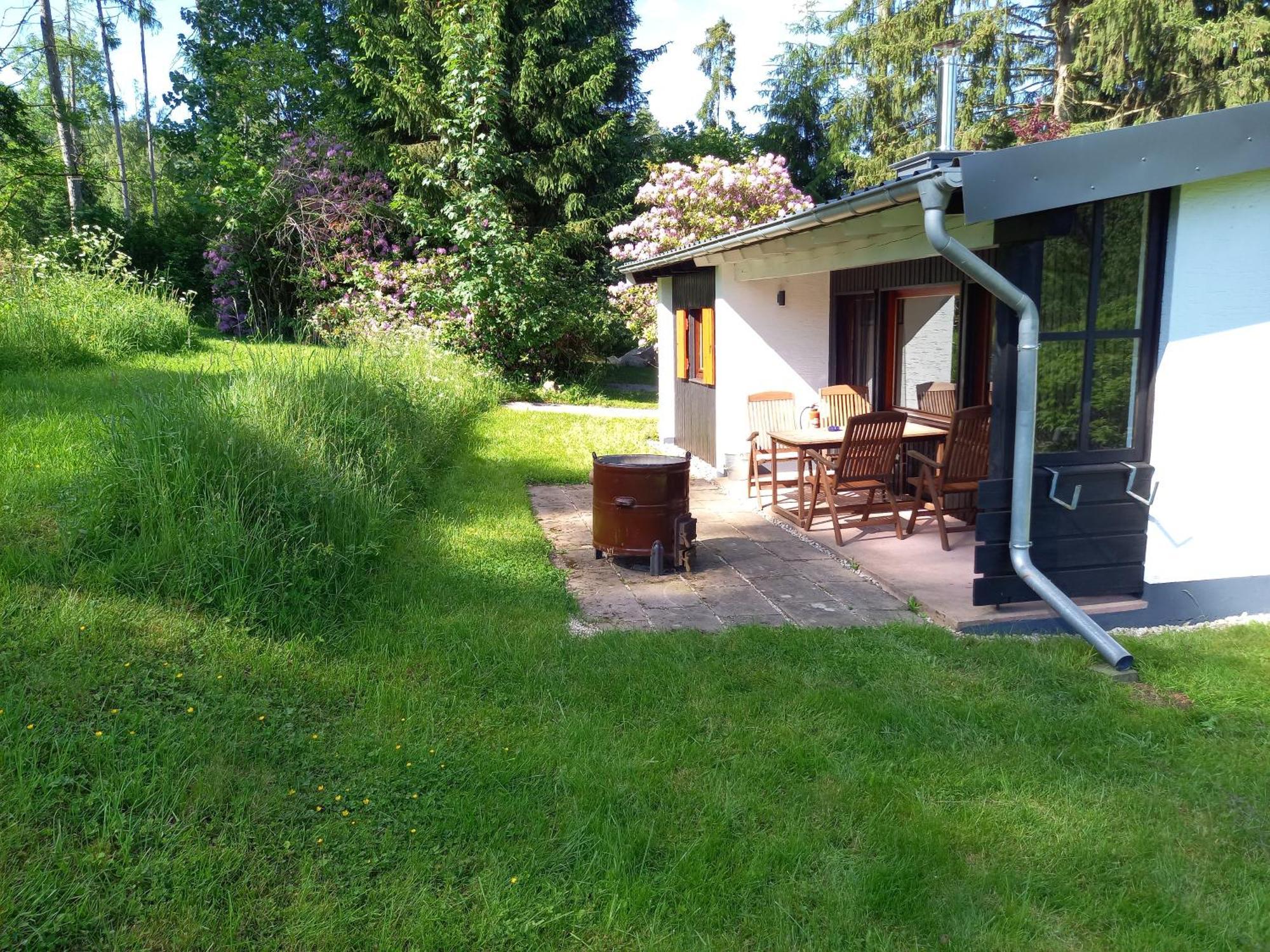 Explorer'S Lodge & Camping Helminghausen Екстериор снимка